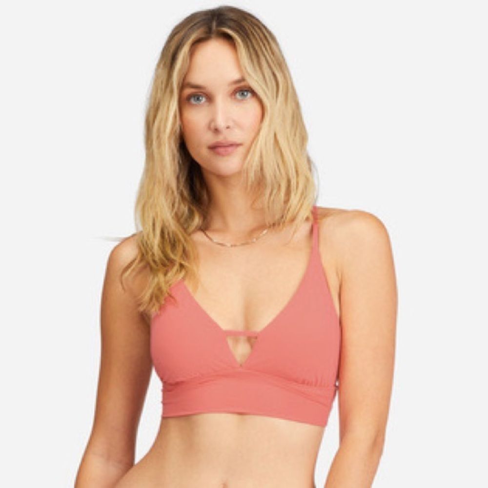 NWT Billabong |‎ Life’s a Peach Sol Searcher V-Neck Cami Bikini Top S